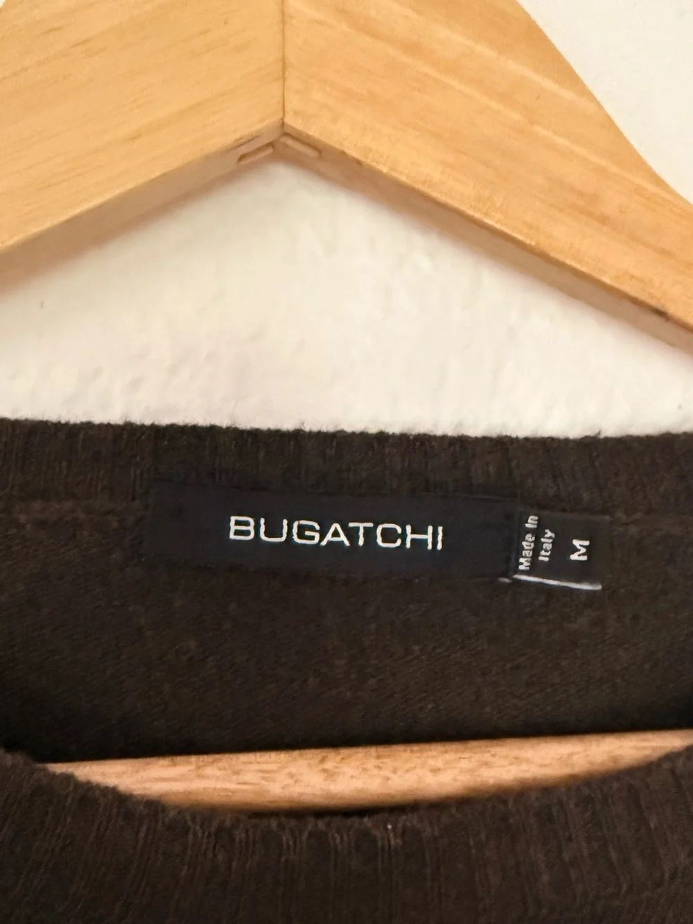 Bugatchi men’s sweater - Picture 3 of 3